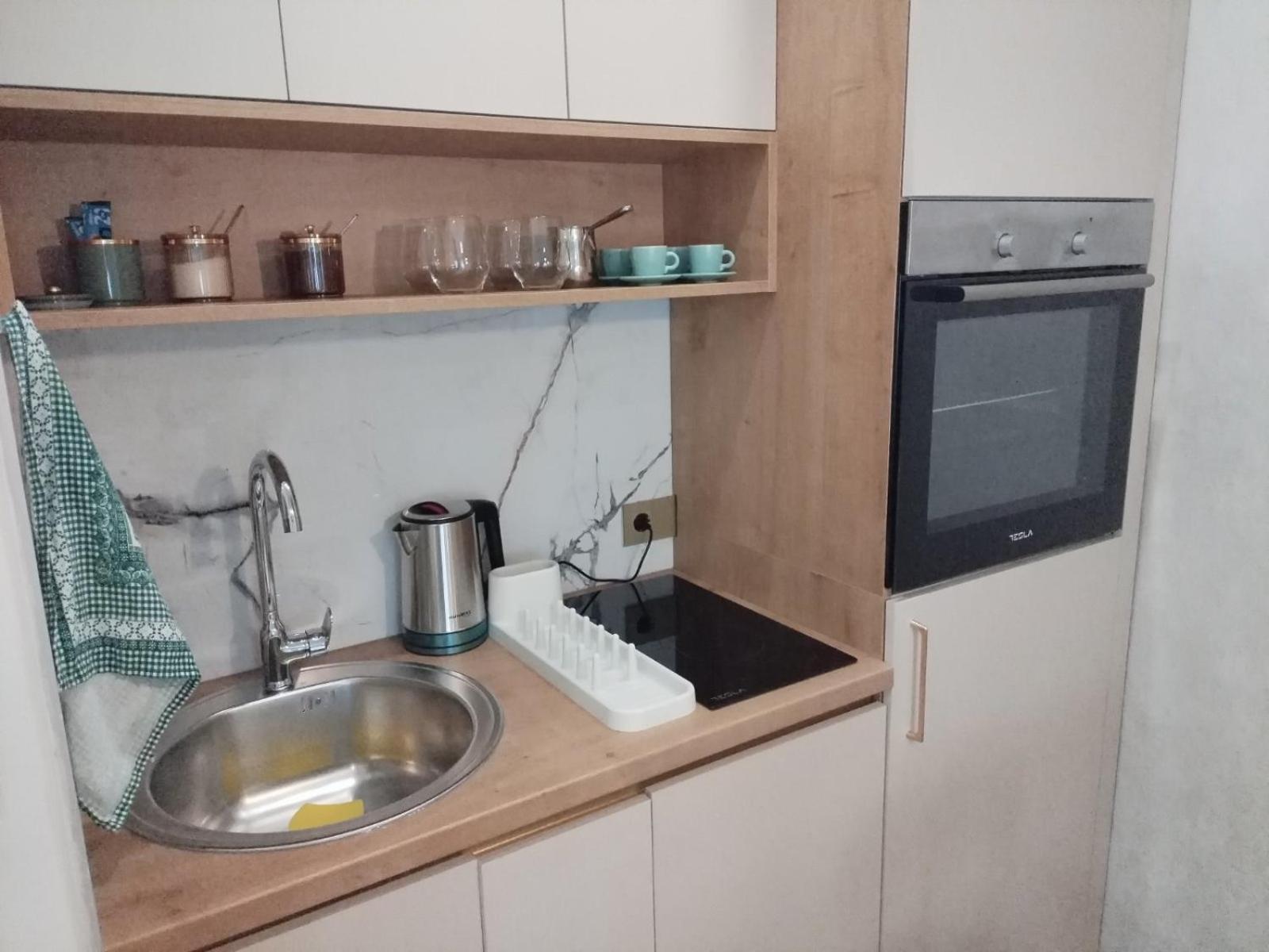Apartment Centrum - Free Private Parking Νόβι Σαντ Εξωτερικό φωτογραφία