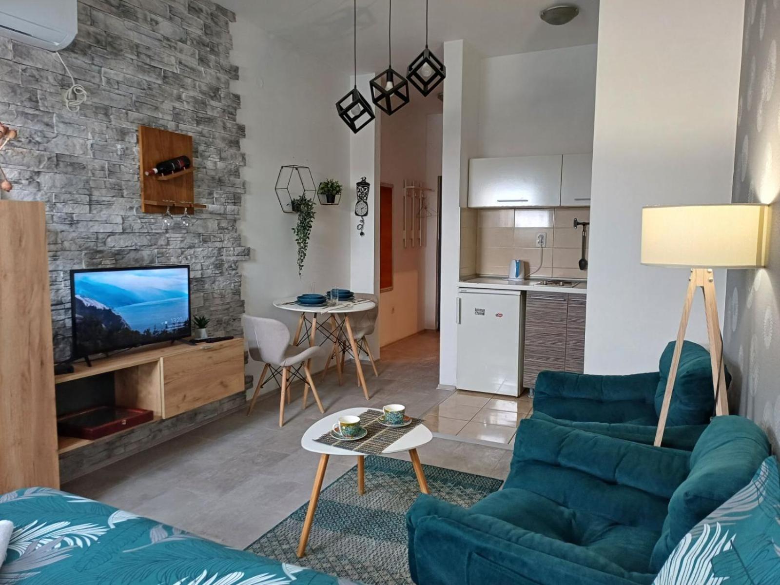 Apartment Centrum - Free Private Parking Νόβι Σαντ Εξωτερικό φωτογραφία