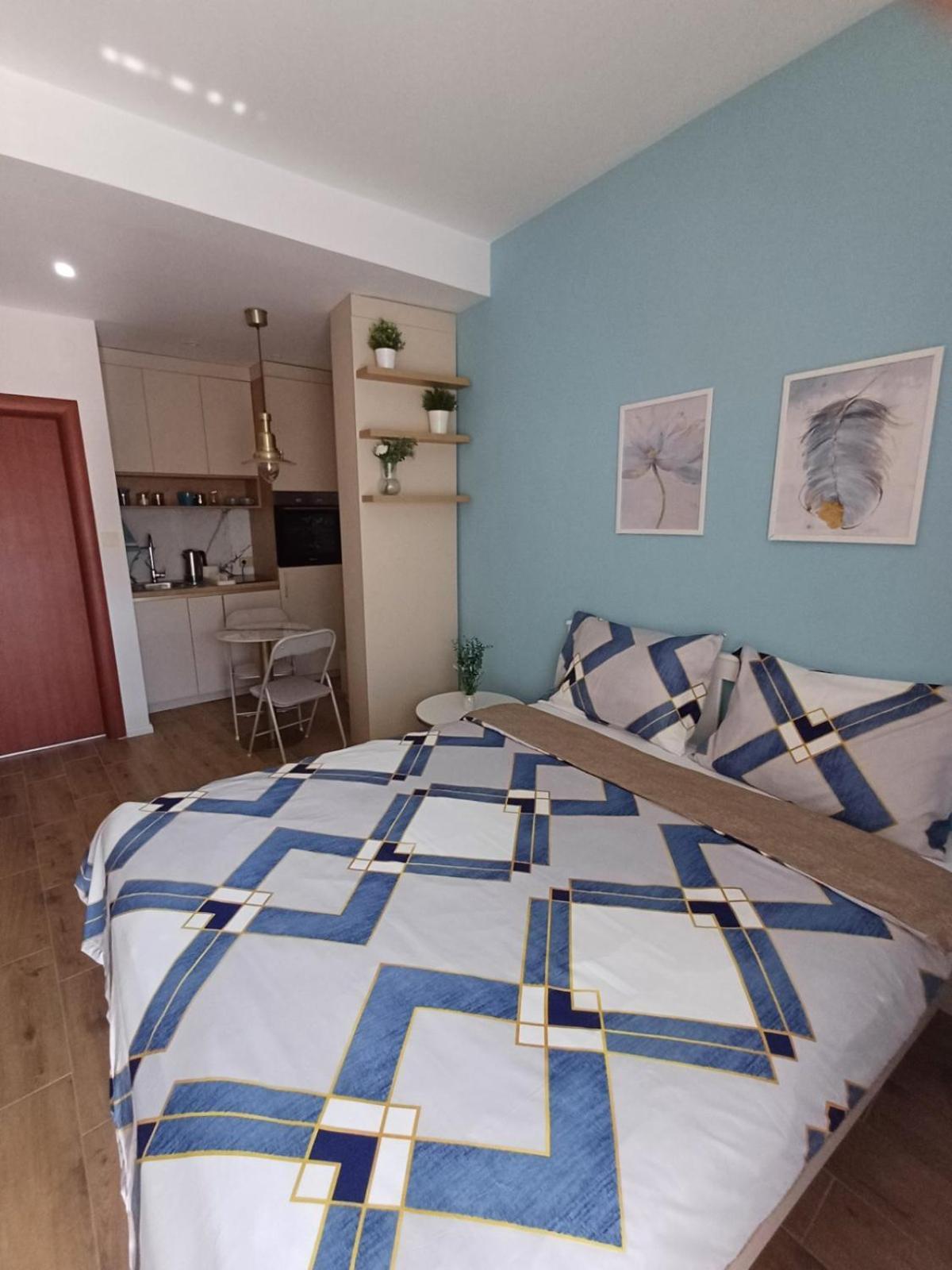 Apartment Centrum - Free Private Parking Νόβι Σαντ Εξωτερικό φωτογραφία