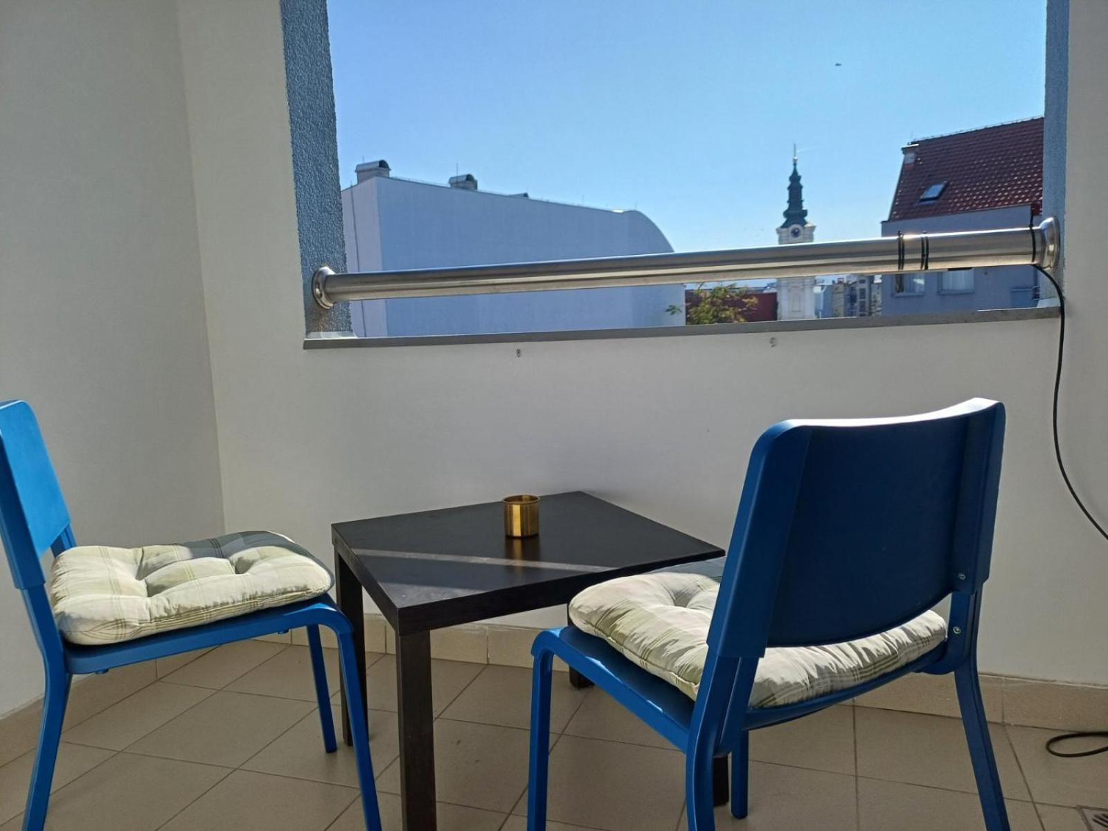 Apartment Centrum - Free Private Parking Νόβι Σαντ Εξωτερικό φωτογραφία